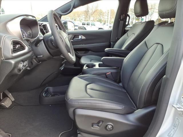 2026 Chrysler Pacifica PACIFICA SELECT 2026 Chrysler Pacifica PACIFICA SELECT