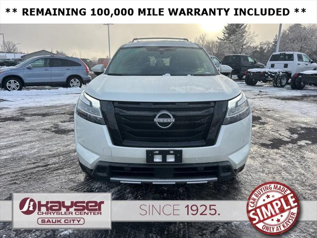 2023 Nissan Pathfinder SL 4WD