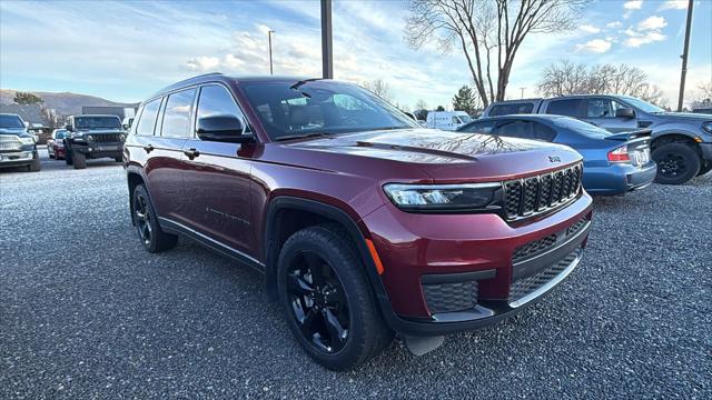 2023 Jeep Grand Cherokee L Altitude 4x4 2023 Jeep Grand Cherokee L Altitude 4x4