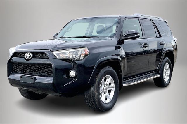 2017 Toyota 4Runner SR5 2017 Toyota 4Runner SR5