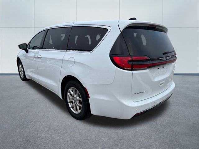 2025 Chrysler Pacifica Select 2025 Chrysler Pacifica Select