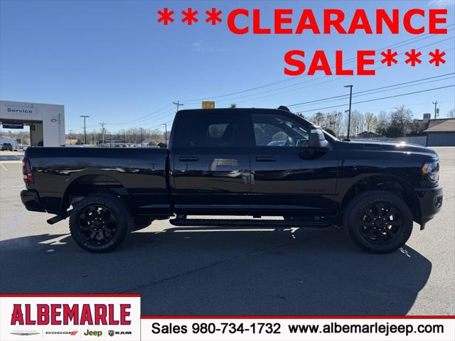 2024 RAM 2500 Big Horn Crew Cab 4x4 64 Box