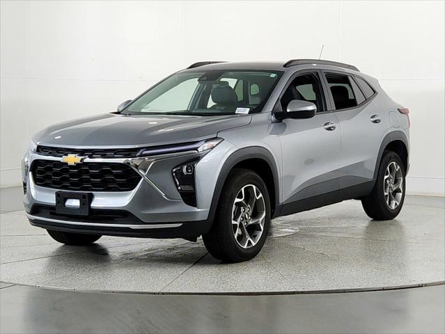 2025 Chevrolet Trax FWD LT