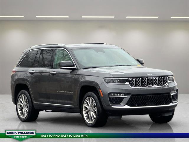 2022 Jeep Grand Cherokee Summit 4x4