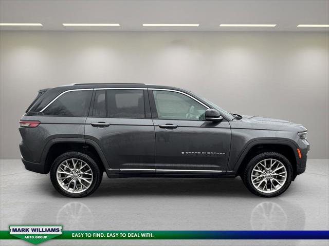 2022 Jeep Grand Cherokee Summit 4x4