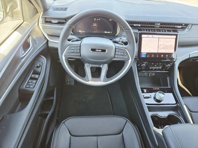 2025 Jeep Grand Cherokee L Limited 4x4