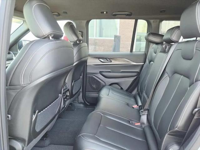 2025 Jeep Grand Cherokee Limited 4x4