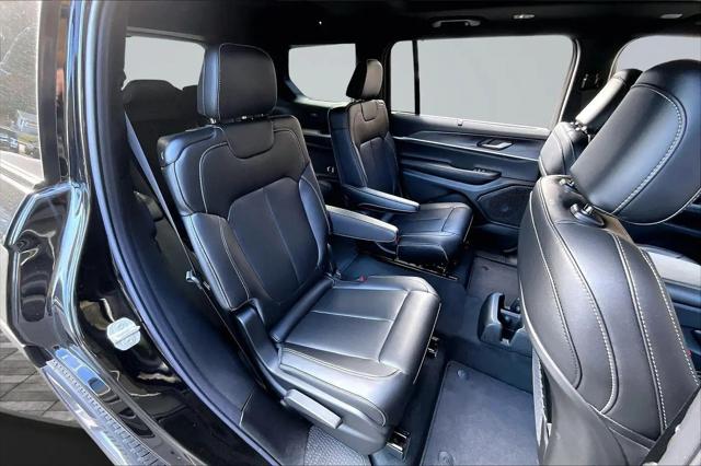 2025 Jeep Grand Cherokee L Limited 4x4