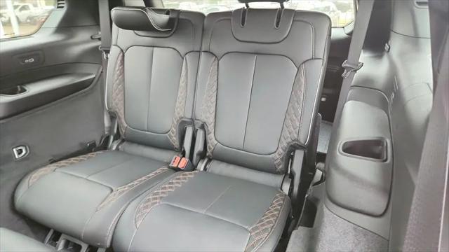 2025 Jeep Grand Cherokee L Summit Reserve 4x4