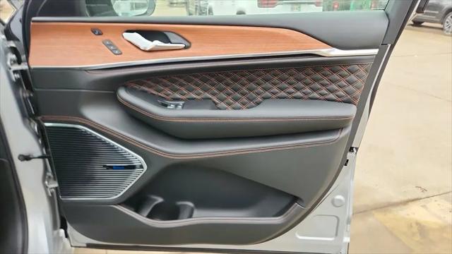 2025 Jeep Grand Cherokee L Summit Reserve 4x4