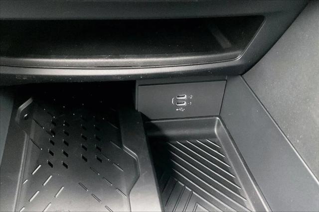2026 Chrysler Pacifica Limited AWD