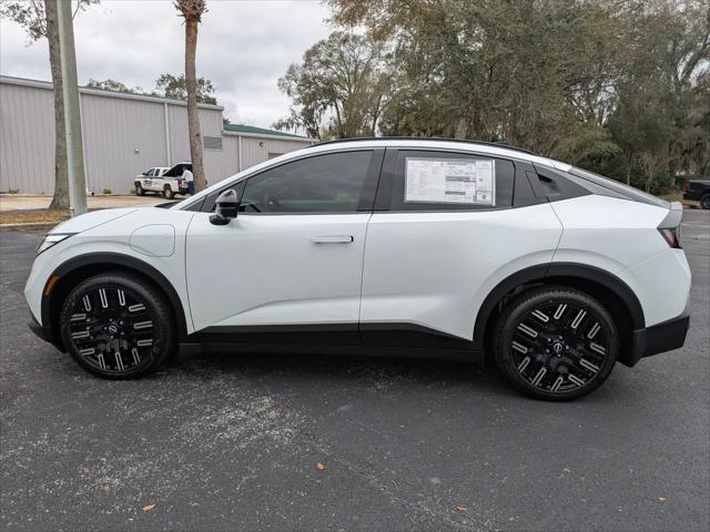 2026 Nissan LEAF PLATINUM+