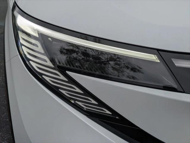 2026 Nissan LEAF PLATINUM+