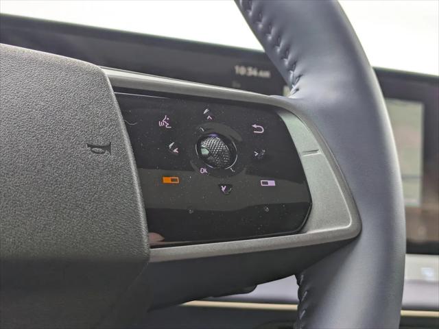 2026 Nissan LEAF PLATINUM+