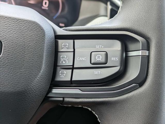 2026 Jeep Cherokee Laredo 4x4
