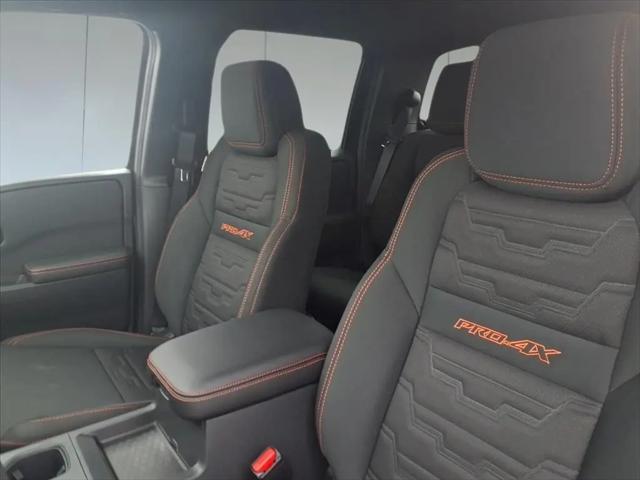 2026 Nissan Frontier Crew Cab PRO-4X 4x4