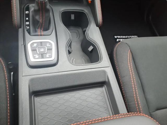 2026 Nissan Frontier Crew Cab PRO-4X 4x4