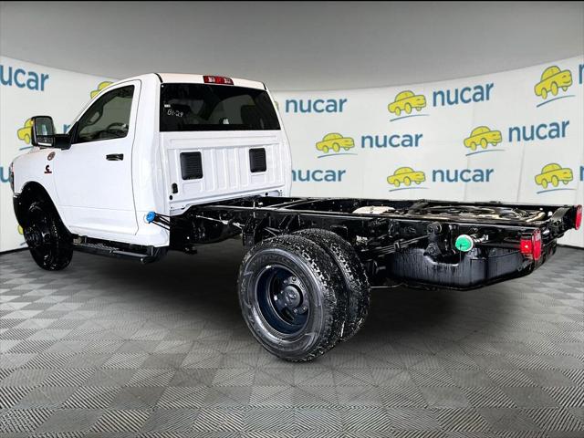2026 Ram 3500 Tradesman/Big Horn