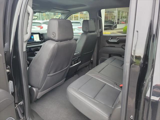 2025 Chevrolet Silverado 1500 4WD Crew Cab Short Bed LTZ