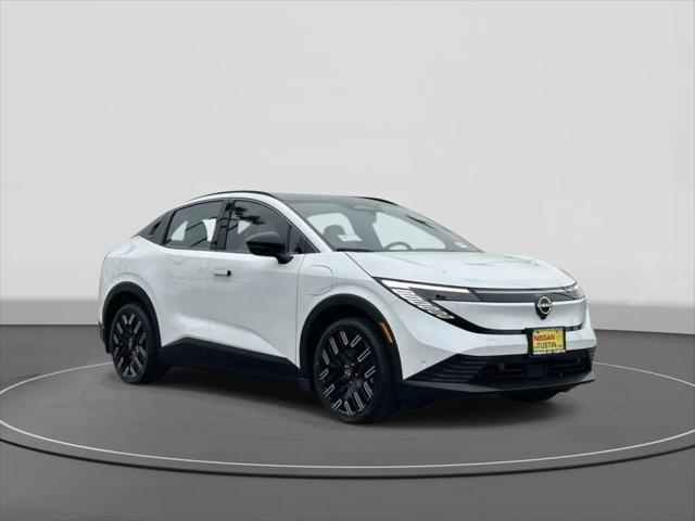 2026 Nissan LEAF PLATINUM+