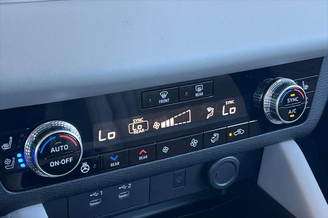 2026 Mitsubishi Outlander SEL