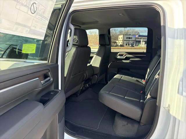 2026 GMC Sierra 2500HD Crew Cab, Standard Bed, SLT, 4WD