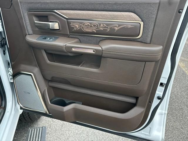 2026 Ram 2500 Limited Longhorn Crew Cab 4x4 64 Box