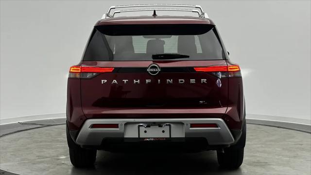 2022 Nissan Pathfinder SL 2WD