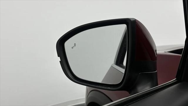 2022 Nissan Pathfinder SL 2WD