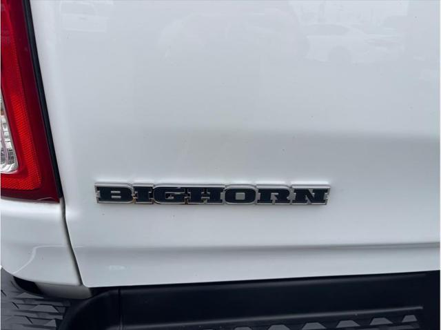 2020 Ram 1500 Big Horn Crew Cab 4x4 5'7" Box