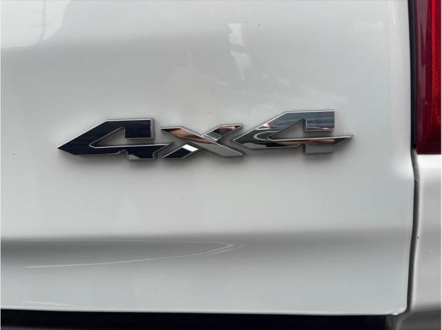 2020 Ram 1500 Big Horn Crew Cab 4x4 5'7" Box