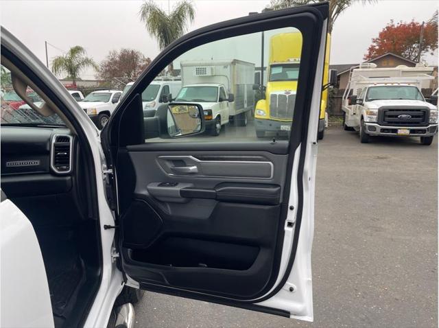 2020 Ram 1500 Big Horn Crew Cab 4x4 5'7" Box
