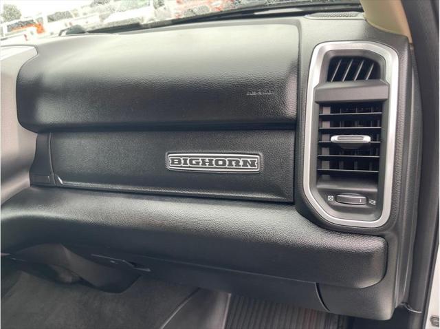 2020 Ram 1500 Big Horn Crew Cab 4x4 5'7" Box