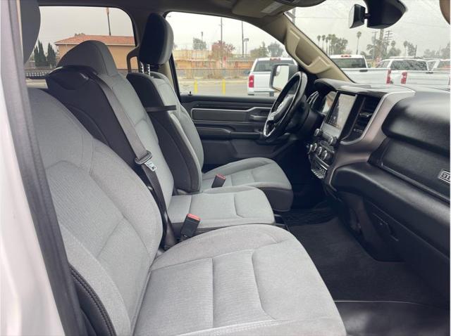 2020 Ram 1500 Big Horn Crew Cab 4x4 5'7" Box