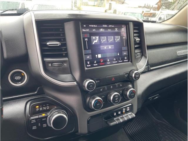 2020 Ram 1500 Big Horn Crew Cab 4x4 5'7" Box