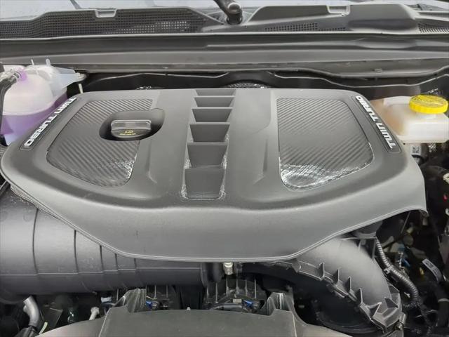2026 Ram 1500 Tungsten Crew Cab 4x4 57 Box