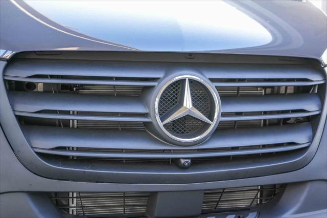 2026 Mercedes-Benz Sprinter 2500 Standard Roof 4-Cyl Diesel HO