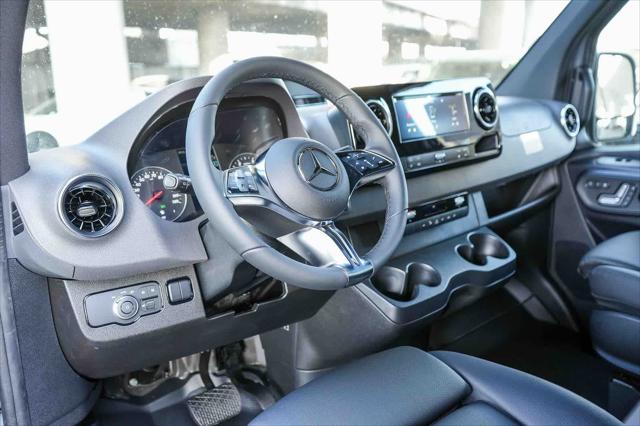 2026 Mercedes-Benz Sprinter 2500 Standard Roof 4-Cyl Diesel HO