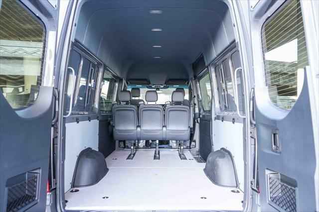2026 Mercedes-Benz Sprinter 2500 Standard Roof 4-Cyl Diesel HO