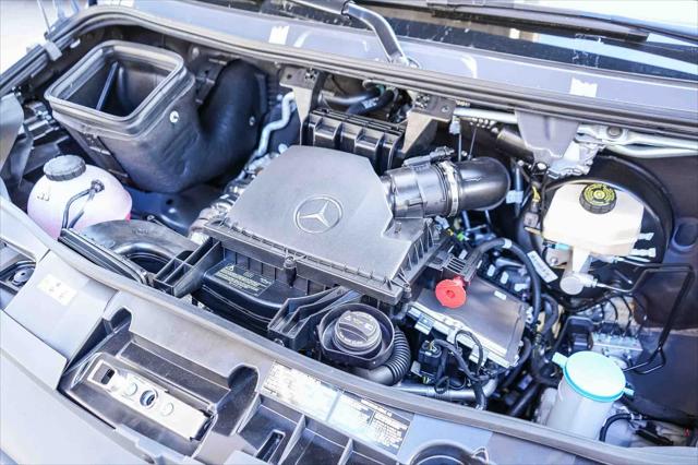 2026 Mercedes-Benz Sprinter 2500 Standard Roof 4-Cyl Diesel HO