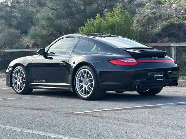 2012 Porsche 911 Carrera 4 GTS
