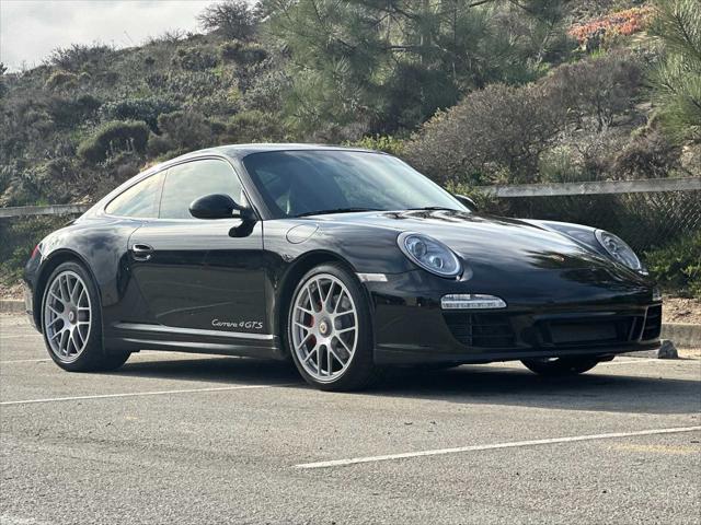 2012 Porsche 911 Carrera 4 GTS