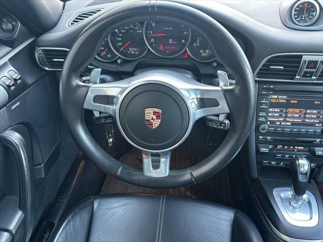 2012 Porsche 911 Carrera 4 GTS
