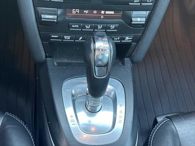 2012 Porsche 911 Carrera 4 GTS