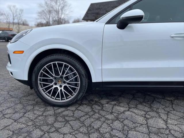 2022 Porsche Cayenne Platinum Edition