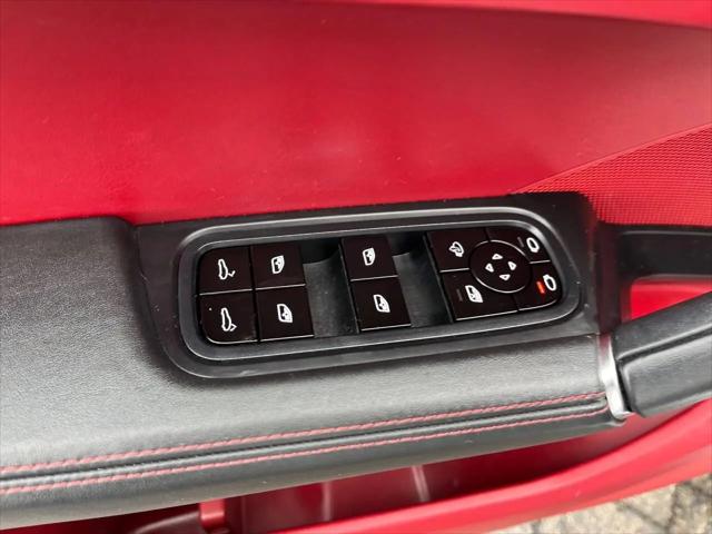 2022 Porsche Cayenne Platinum Edition