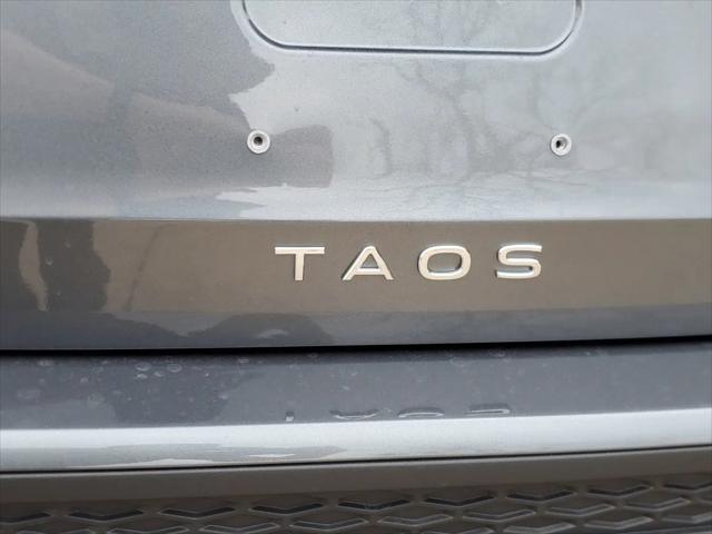 2026 Volkswagen Taos SE