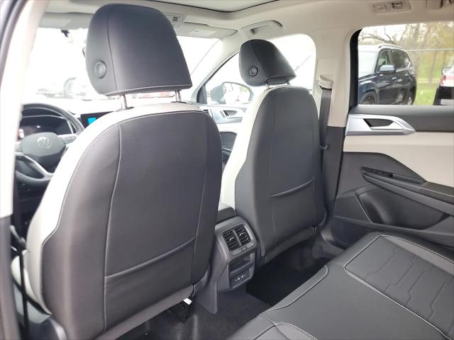 2026 Volkswagen Taos SE