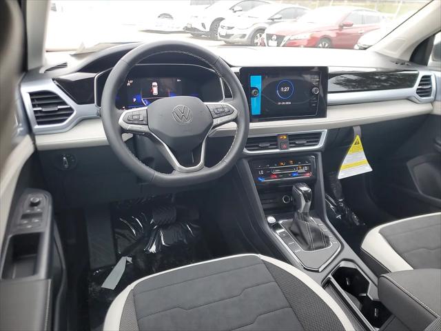 2026 Volkswagen Taos SE