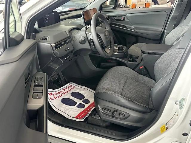 2026 Toyota bZ XLE Plus